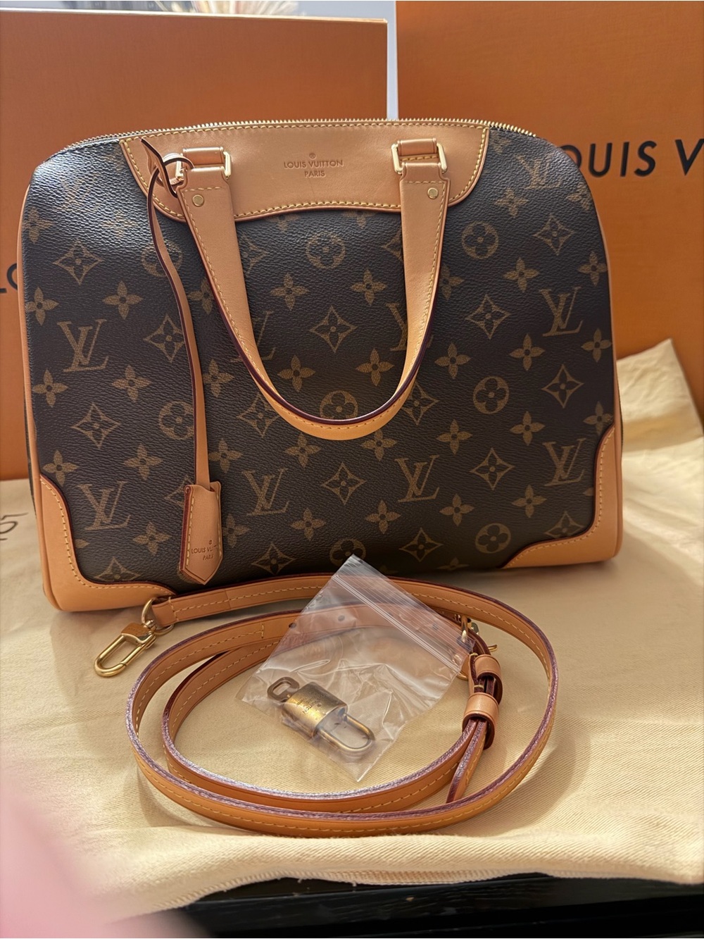 Louis Vuitton Retiro NM